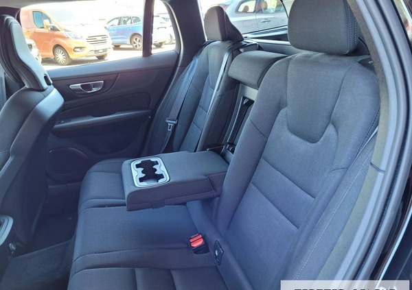 Volvo V60 cena 115900 przebieg: 72124, rok produkcji 2020 z Wasilków małe 326